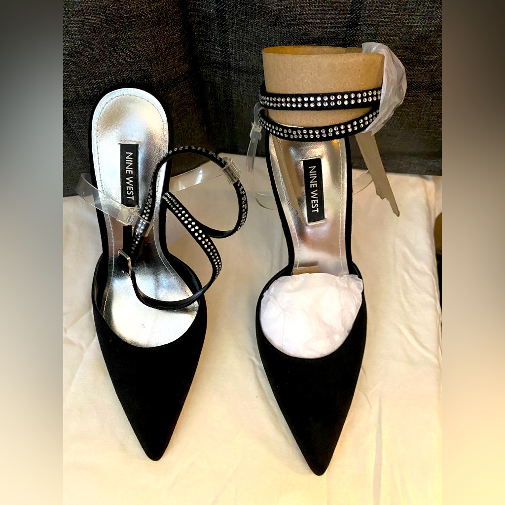 Brand New Nine West Heel